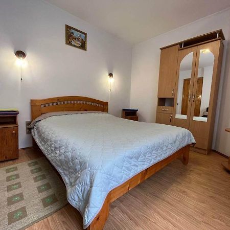 Oskolok Dovbusha Mini-Hotel Jaremtsje Buitenkant foto