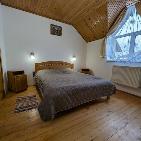 Oskolok Dovbusha Mini-Hotel Jaremtsje Buitenkant foto