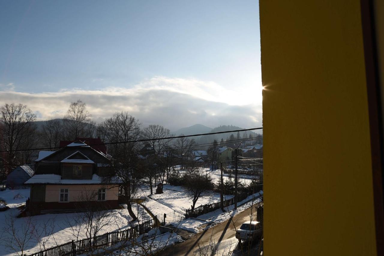Oskolok Dovbusha Mini-Hotel Jaremtsje Buitenkant foto