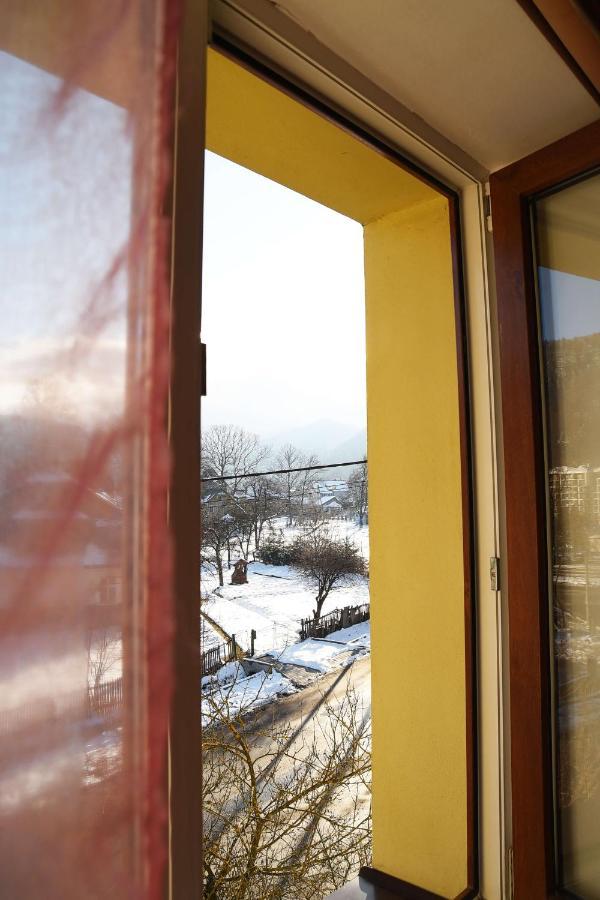 Oskolok Dovbusha Mini-Hotel Jaremtsje Buitenkant foto