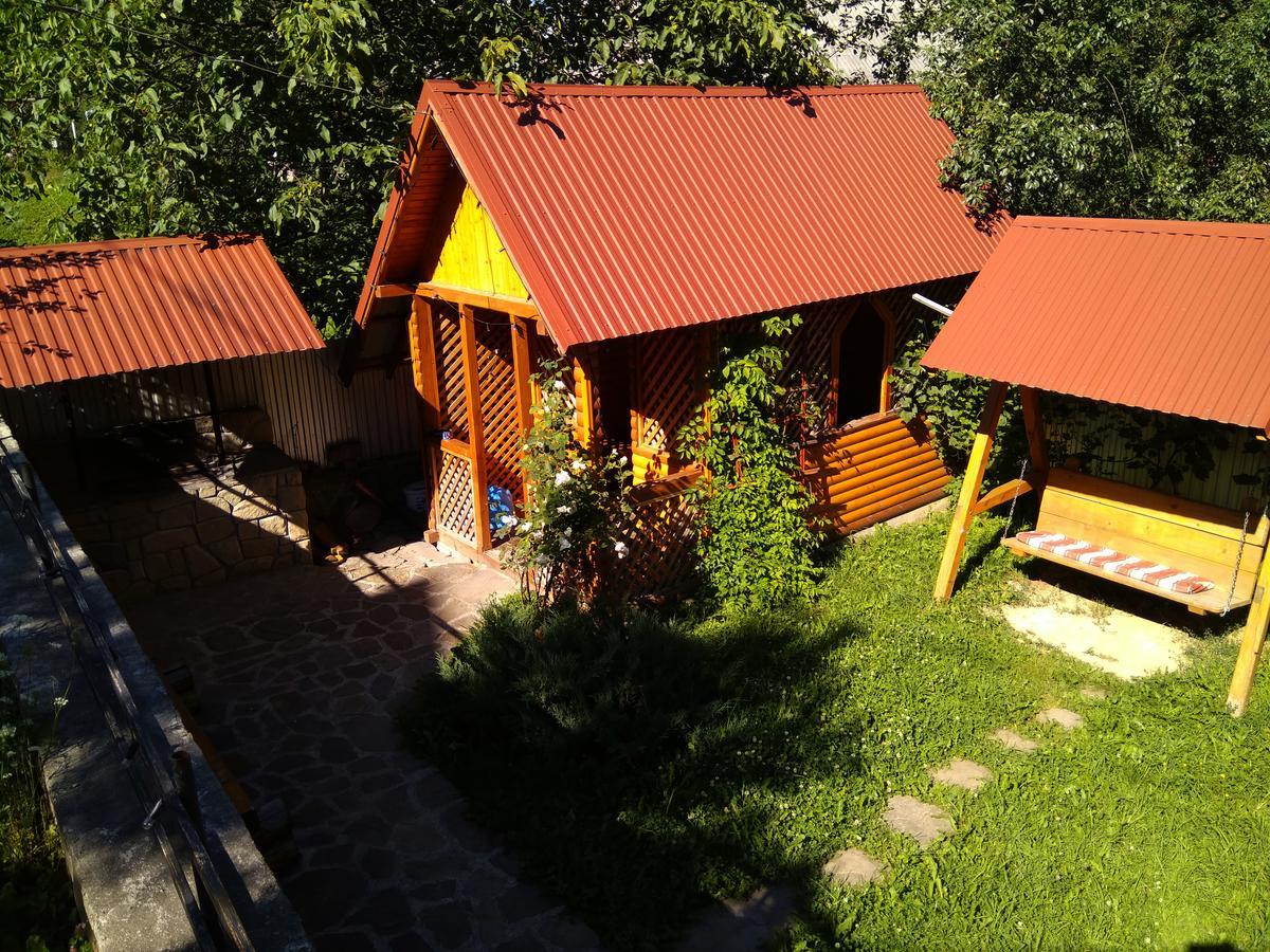 Oskolok Dovbusha Mini-Hotel Jaremtsje Buitenkant foto